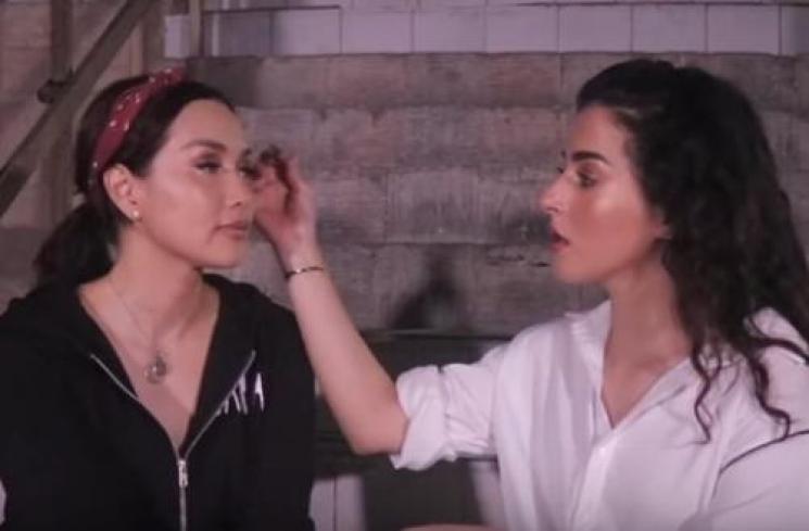 Tasya Farasya dan Sara Wijayanto makeup di tempat angker. (Youtube/Tasya Farasya)