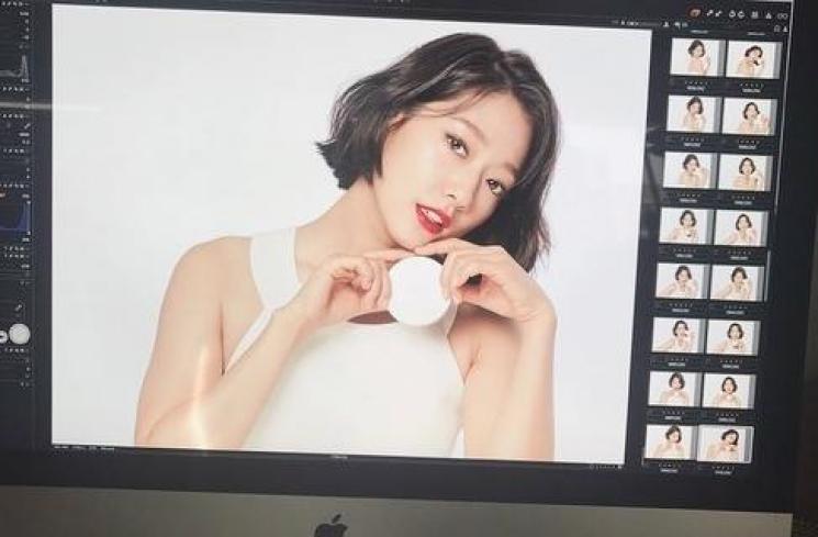 Biasa Rambut Panjang Park Shin Hye Makin Imut dengan 