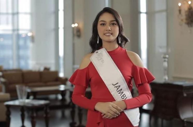 Princess Mikhaela Audrey Megonondo. (Youtube/Miss Indonesia)