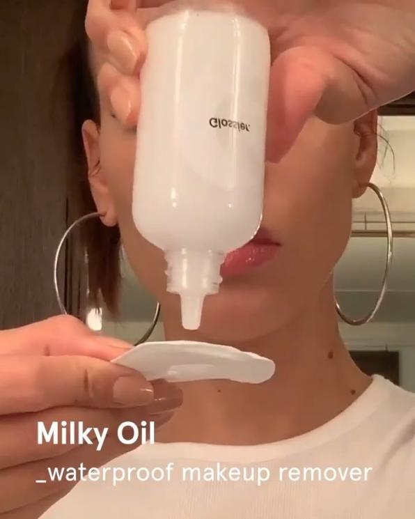 Glossier Milky Jelly Cleanser. (Instagram/@glossier)
