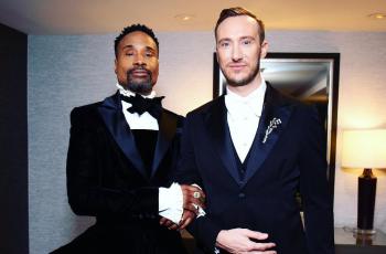 Pakai Gaun Tuksedo, Billy Porter Menantang Kode Berpakaian Oscar 2019