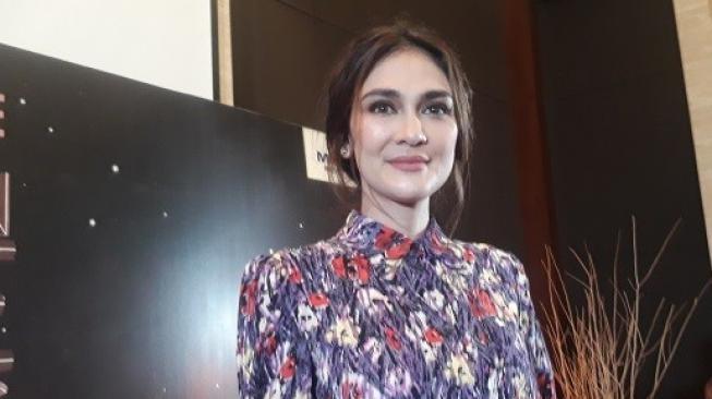 Luna Maya. (Suara.com/Sumarni)