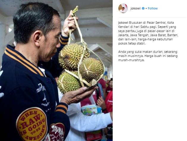 Jokowi pakai jaket ala film Dilan. (Instagram/@jokowi)