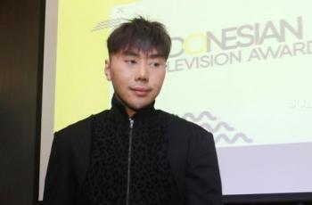 Selain Meniruskan Wajah, Roy Kiyoshi Juga Jalani 2 Prosedur Ini