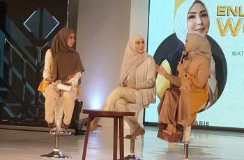 Sebarkan Energi Positif, Fenita Arie Bangga Jadi Ibu Rumah Tangga