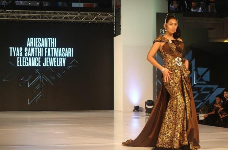 Serba Etnik di Jogja Fashion Festival 2019