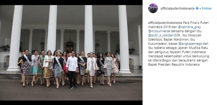 Jokowi bersama Miss Universe dan Finalis Puteri Indonesia. (Instagram/@officialputeriindonesia)