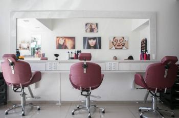 Nyesek! Sudah Bayar Rp1,5 Juta di Salon, Gaya Rambut Wanita Ini Malah Bikin Nangis