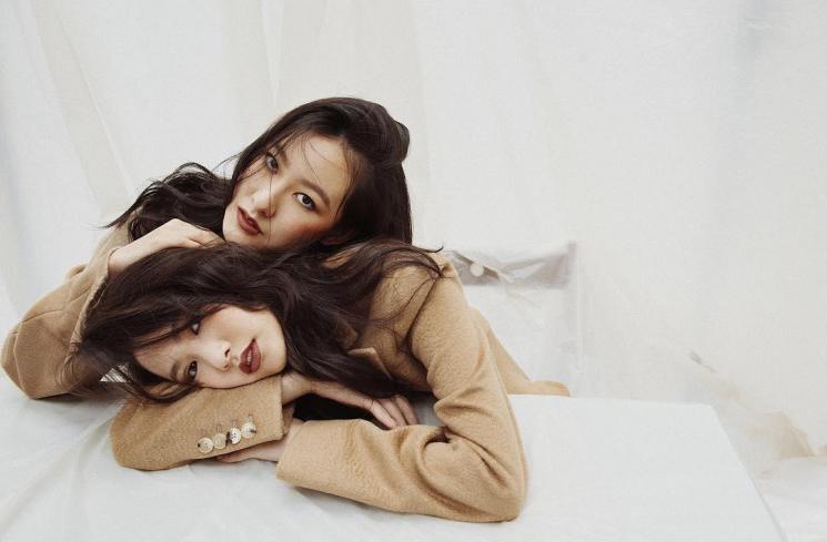 Kembar cantik, Rachel dan Michelle Yeoh. (Intsagram/@michelle.yeoh)