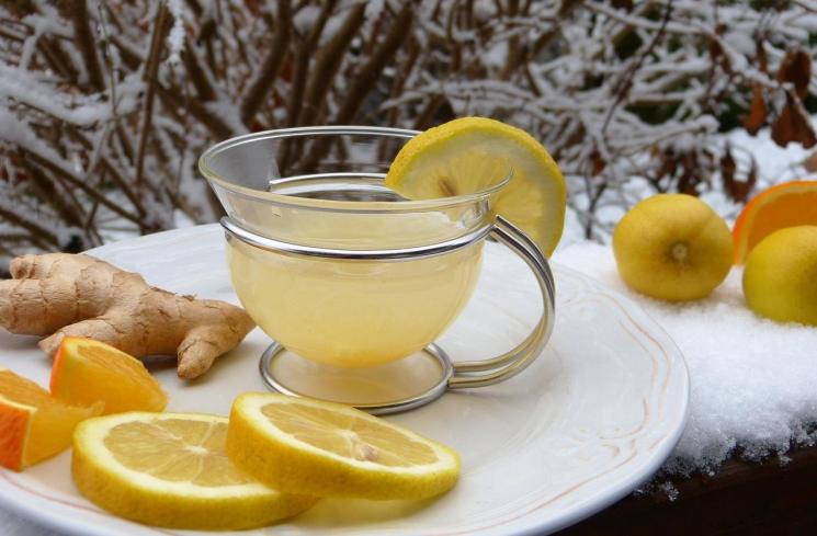 Ilustrasi minuman lemon dan jahe. (Pixabay/silviarita)