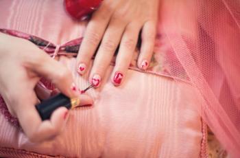 Kuku Jadi Semakin Cantik, Simak 5 Tips Bikin Nail Art Tanpa Drama