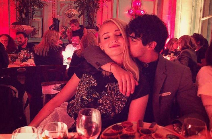 Ini 5 Fakta Persiapan Pernikahan Joe Jonas dan Sophie Turner