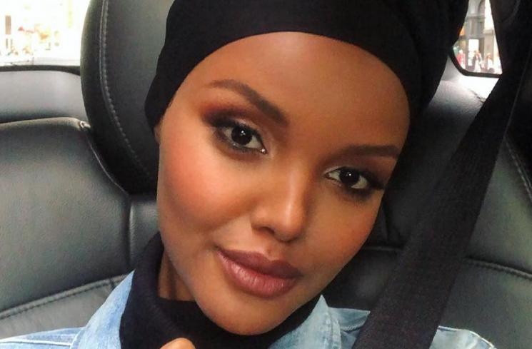 Tetap Tampil Tertutup, 4 Model Muslim Ini Ukir Sejarah di Kontes Kecantikan