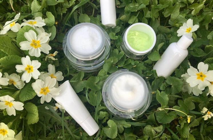 Wajib Tahu, Ini Pentingnya Kandungan Bahan Alami dalam Produk Skincare