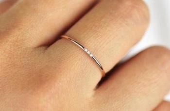 Cincin minimalis. (Etsy)