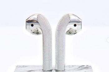 AirPods Ini Bertabur Berlian, Berani Pakai?