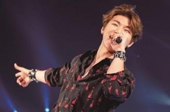 Daesung BIGBANG Keren Pakai Jaket Rombeng, Ini Deretan Outer Lainnya