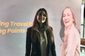 Suvenir Kawinan Mundur Teratur, Ini Pouch Mewah Milik Luna Maya