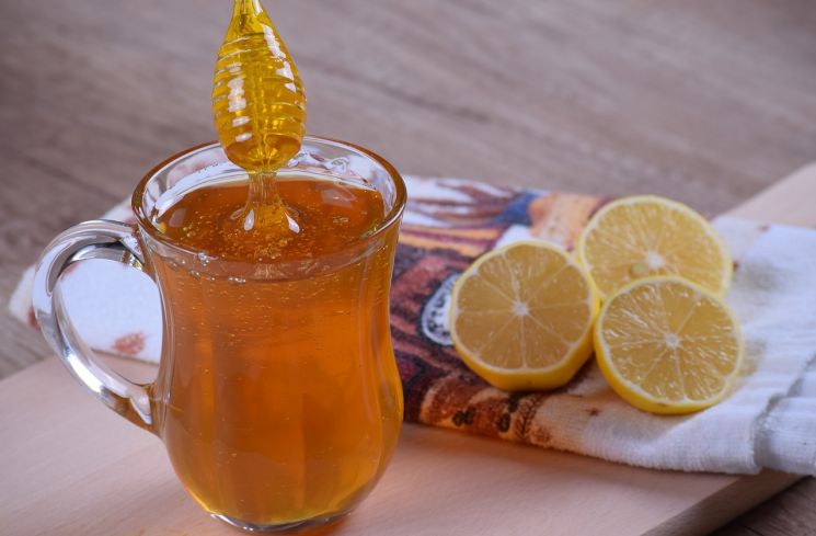 Resep Minuman Lemon Madu, Bisa Bantu Meredakan Batuk