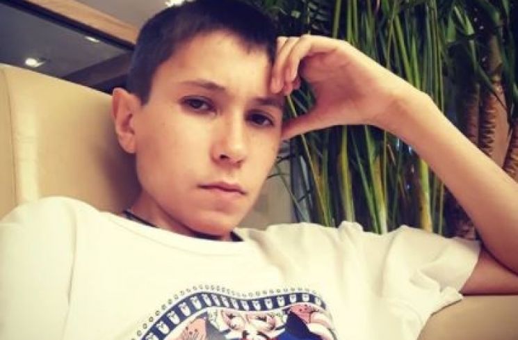 Punya Tubuh Anak 14 Tahun, Umur Asli Pria Rusia Ini Sukses Bikin Terkejut