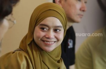 Tetap Branded saat Tidur, Harga Daster Lesti Kejora Bikin Warganet Kaget