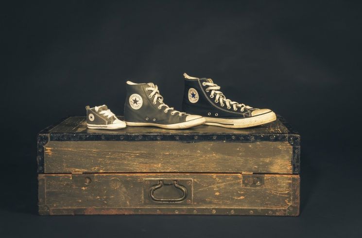 Buatan Tahun 1917, Sepatu Converse Super Lawas Dijual Seharga Rp140 Juta