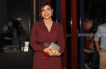 Ganti Gaya Rambut Lagi, Awkarin Bikin Heboh Habiskan Biaya Segini