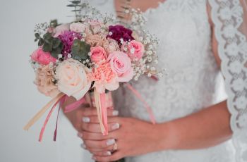 Pengantin Wanita Undang 9 Mantan Pacar ke Pesta Pernikahan, Kisahnya Viral