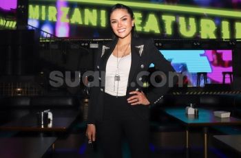 Bikin Geger, Nikita Mirzani Pakai Sandal Mahal Favorit Bintang Hollywood