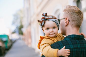 Curhat Pria Tetap Tegar Jadi Single Father, Diceraikan Istri di Umur 23