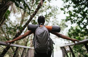 Macet Sih, Tapi Ini 5 Alasan Kawasan Puncak Tetap jadi Destinasi Wisata Populer Liburan Akhir Tahun