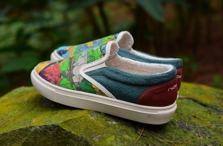 Berkolaborasi dengan Hari Merdeka, NODE meluncurkan sepatu slip on dengan desain fauna langka khas Indonesia. (Istimewa)