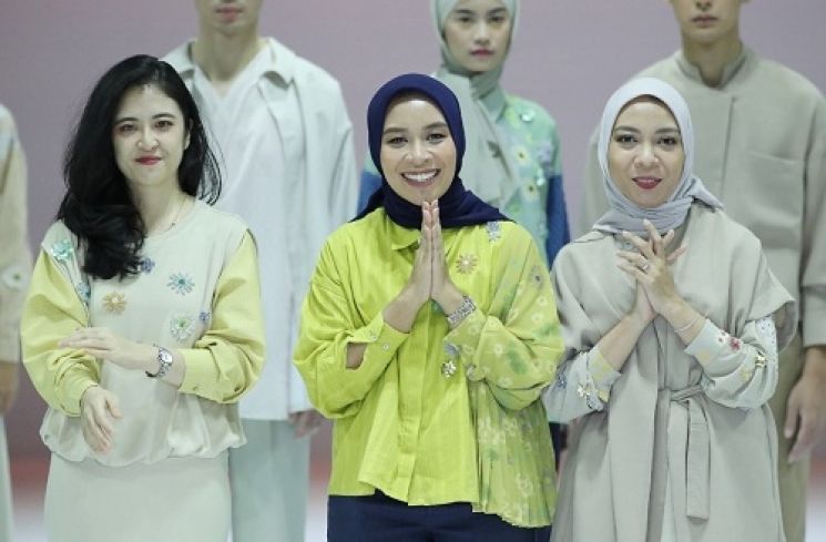 Pendiri brand fashion muslim lokal, KAMI: Istafiana Candarini, Nadya Karina, dan Afina Candarini. (Foto: Dok. Pribadi)