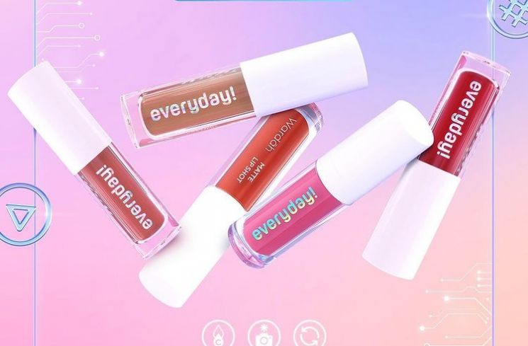 Wardah Beauty meluncurkan rangkaian lip series terbaru yakni Wardah Everyday! Matte Lip Shot (Instagram/@wardahbeauty)