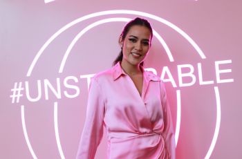 Elegan Pakai Baju Pink saat Konser, Raisa Andriana Dibilang Mirip Ibu-Ibu Bhayangkari
