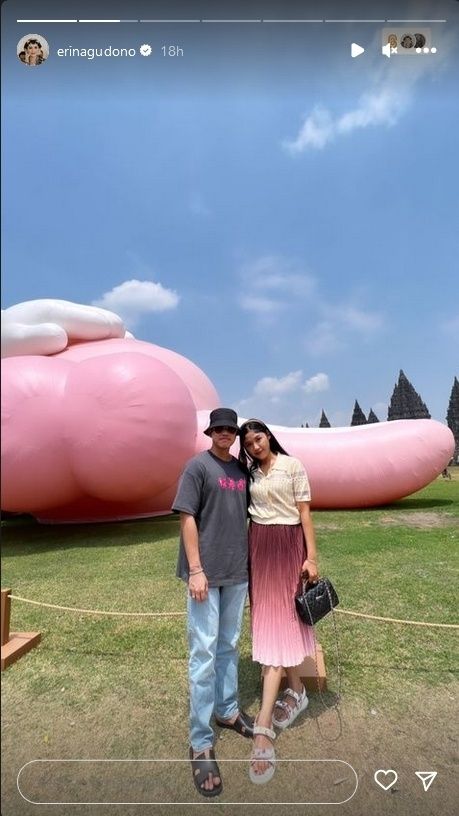 Kaesang Pangarep dan Erina Gudono di Candi Prambanan (Instastory @erinagudono)
