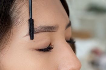 Rekomendasi 4 Browcara Terbaik, Bentuk Alis Jadi Lebih Cantik