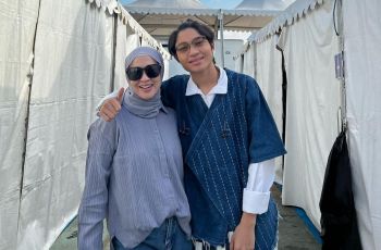 8 Potret Manis Kiesha Alvaro dan Okie Agustina, Tegar Temani Sang Ibu yang akan Hadapi Perceraian Kedua