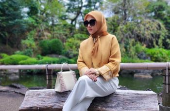 Tas Hermes Syahrini Bikin Salfok, Ada Lukisan Rambut Jambul Khatulistiwa