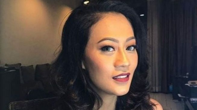 Potret mendiang Nanie Darham (Instagram)