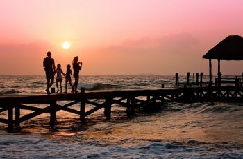 Rayakan Imlek, 5 Destinasi Seru Ini Cocok untuk Liburan Keluarga