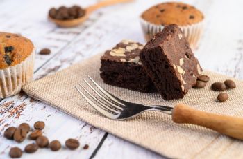 Resep Brownies Kukus Tanpa Mixer, Sajikan saat Rayakan Natal Bersama Orang Tercinta