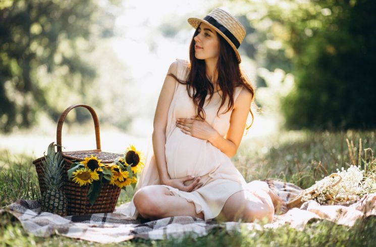 8 Tips Liburan untuk Ibu Hamil, Jangan Sembarangan Berangkat Piknik