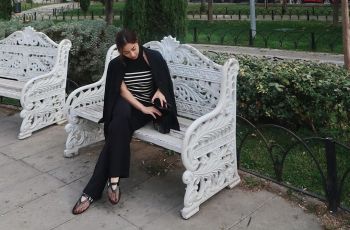 Nikita Willy Bersihkan Wajah Pakai Handuk Kecil, Tenyata Harganya Semahal Ini