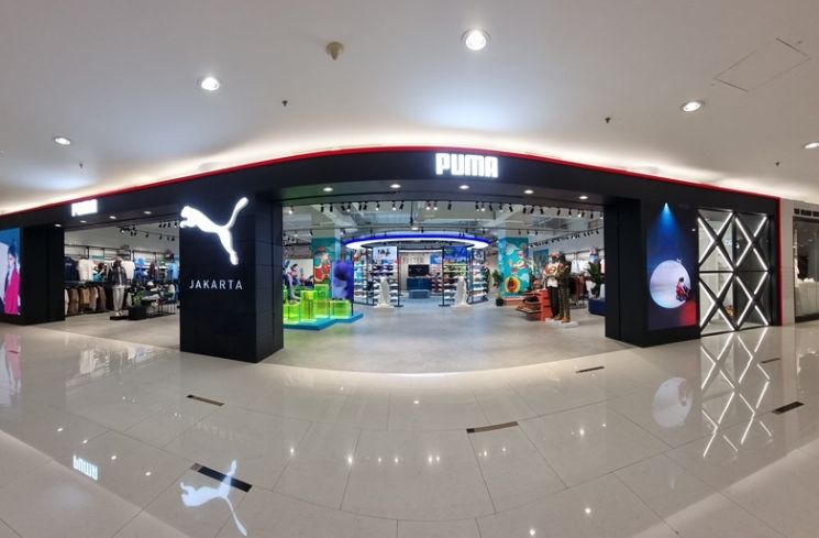 PUMA membuka flagship terbarunya di Senayan City Mall Jakarta, Kamis (1/2/2024). (Dok.Istimewa)
