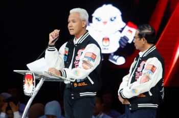 Jaket Ganjar Pranowo-Mahfud MD Curi Atensi, Bikinnya Harus Lembur 20 Jam