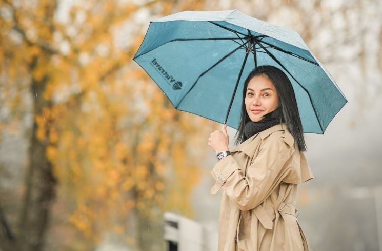 Cara Mulia Nikita Mirzani Rayakan Ulang Tahun, Bagi-Bagi Tiket Umrah Gratis