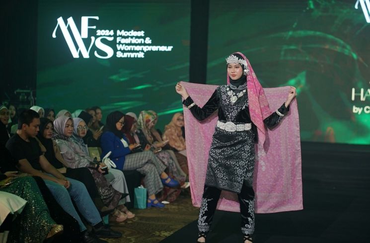 Modest Fashion & Womenpreneur Summit (MFWS) 2024 sukses digelar pada 8-9 Februari 2024 di Hotel InterContinental, Kuala Lumpur, Malaysia. (Dok.Istimewa)