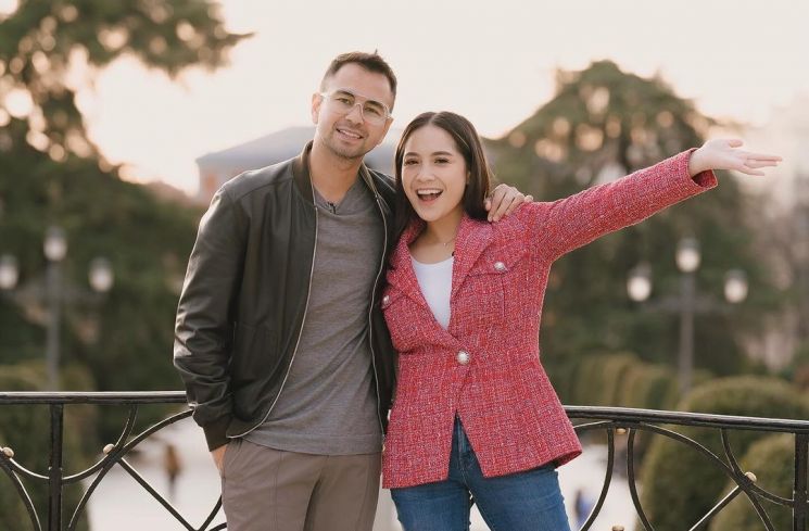 Pasangan Raffi Ahmad dan Nagita Slavina saat jalan-jalan ke Madrid, Spanyol. (Instagram/raffinagita1717)