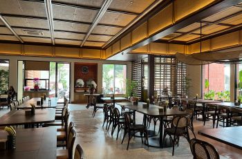Beri Sentuhan Modern, Rumah Makan Spesialis Ikan Bakar Ini Bawa Suasana Baru yang Lebih Modern
